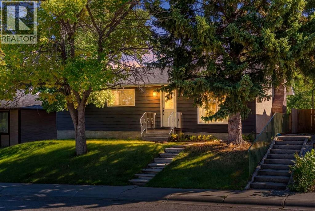 711 118 Avenue SW, Calgary, AB, T2W 0E6