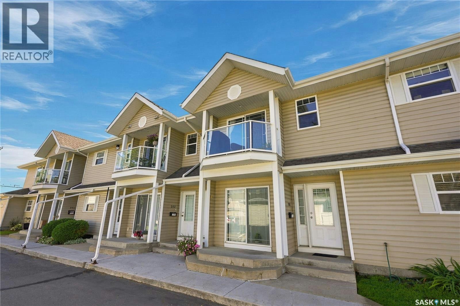 201i-141 105th Street W, Saskatoon, SK, S7N 1N3