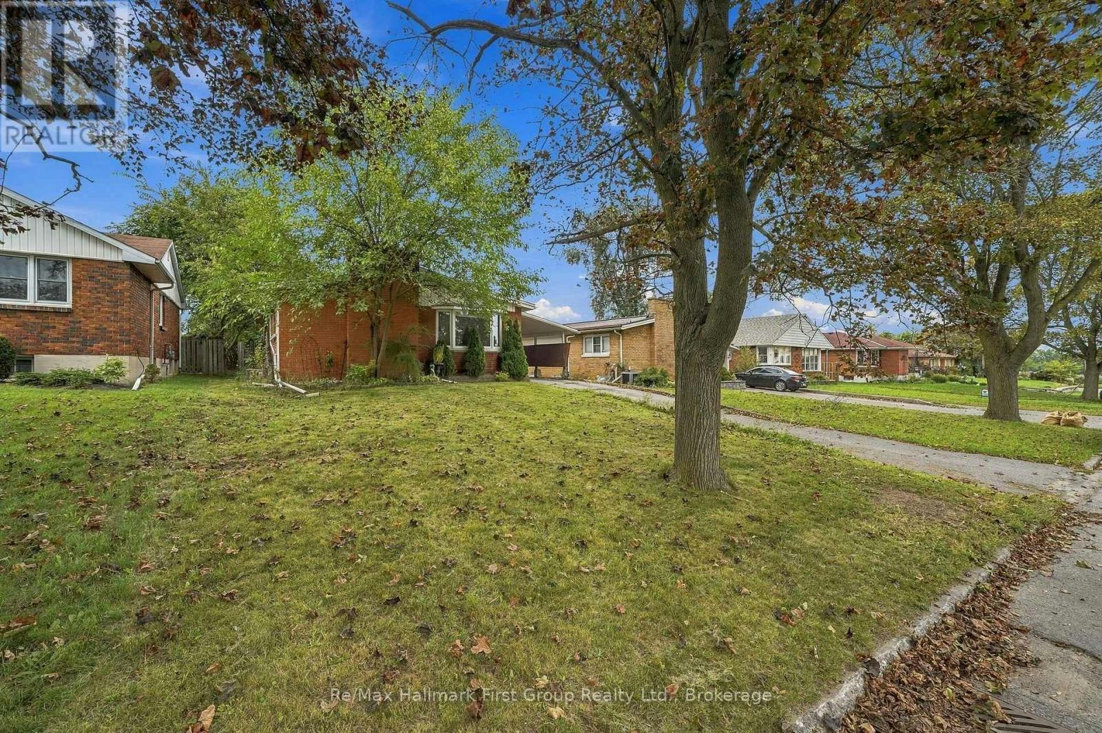 31 First Avenue, Quinte West, ON, K8V 4C2