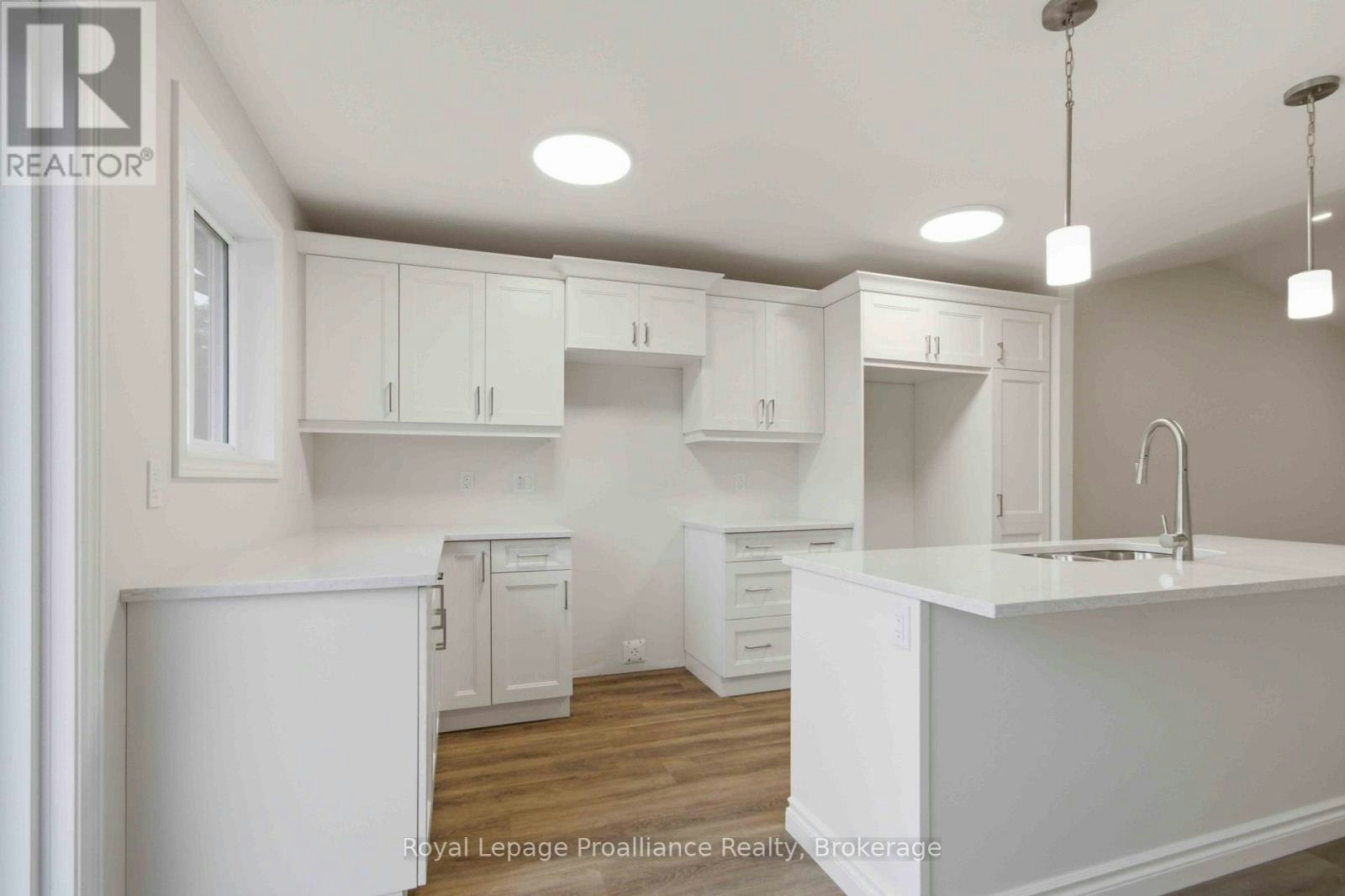 33 Clayton John Avenue, Brighton, ON, K0K 1H0 - 9