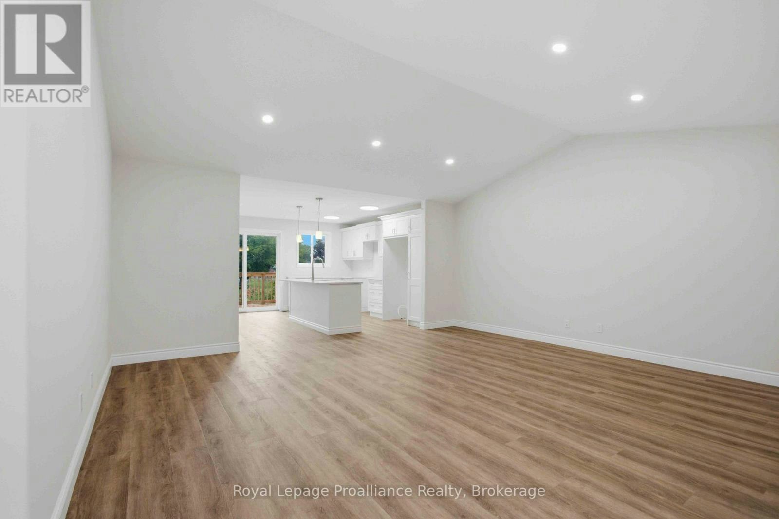 33 Clayton John Avenue, Brighton, ON, K0K 1H0 - 4