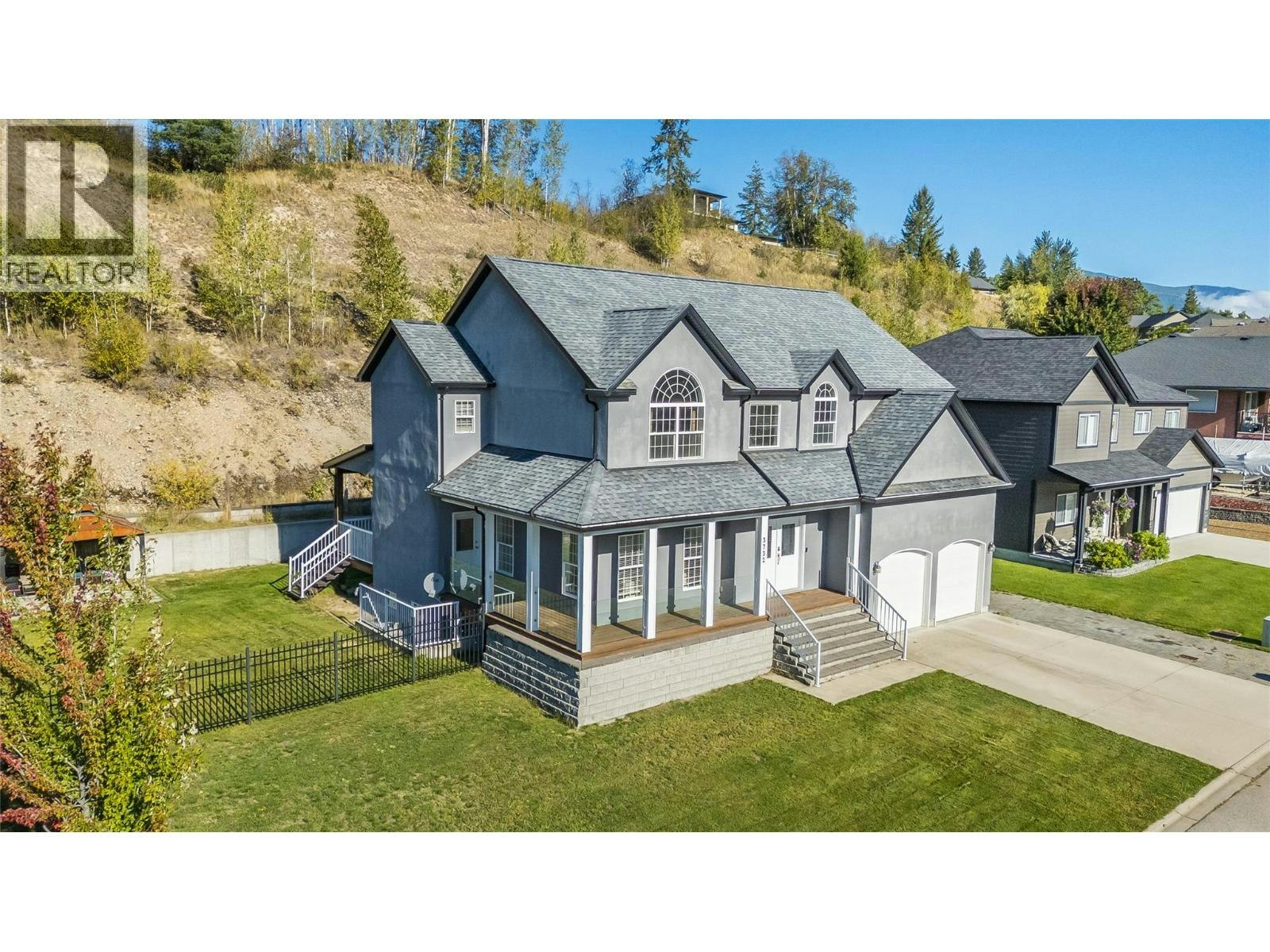 3732 5th Avenue, Castlegar, BC, V1N 4Y4