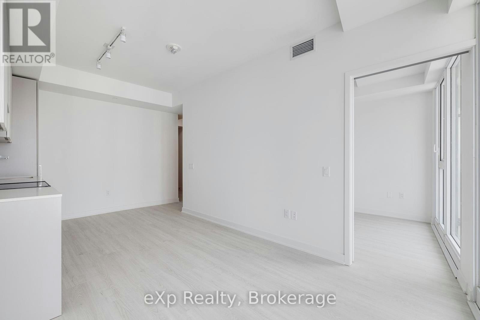 3912-3883 Quartz Road, Mississauga, ON, L5B 0M4 - 4