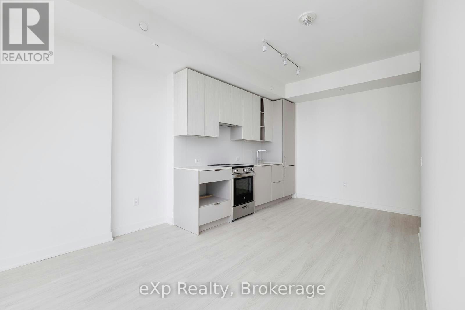 3912-3883 Quartz Road, Mississauga, ON, L5B 0M4 - 3