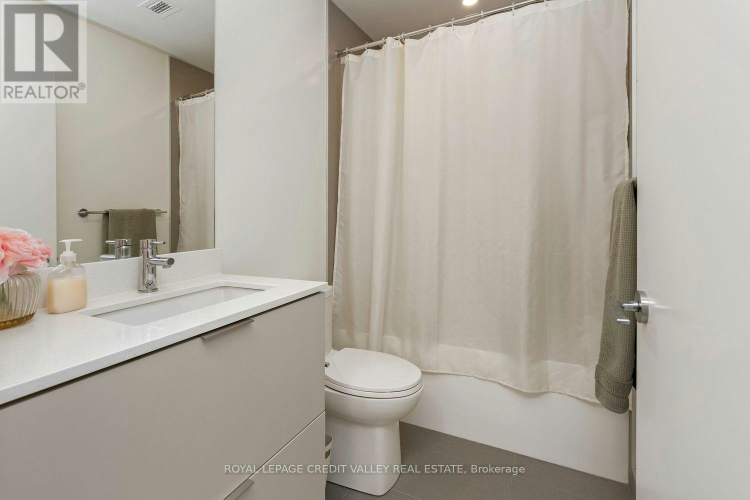 2710-89 Church Street, Toronto, ON, M5C 0B7 - 20
