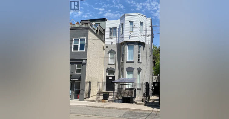 107-206 Carlton Street, Toronto, ON, M5A 2L1 - 2