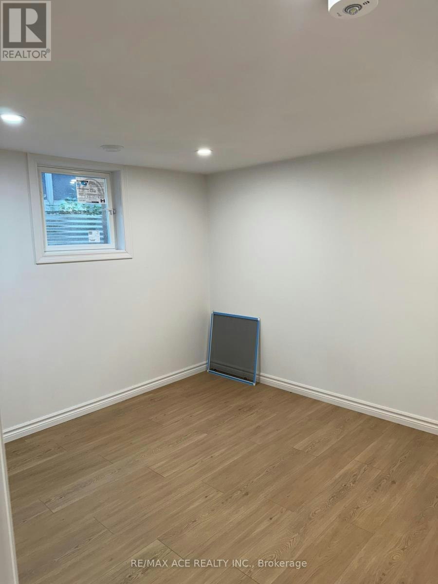 BSMT-104 Rameau Drive, Toronto, ON, M2H 1V2 - 11