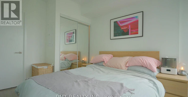 1521-19 Western Battery Road, Toronto, ON, M6K 3S4 - 8