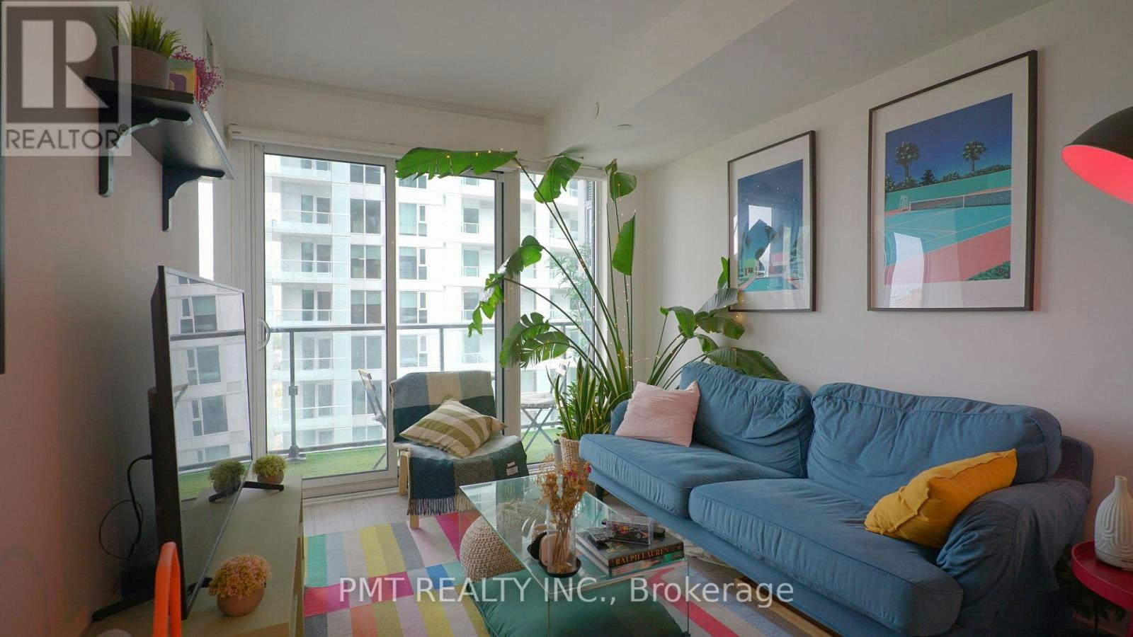 1521-19 Western Battery Road, Toronto, ON, M6K 3S4