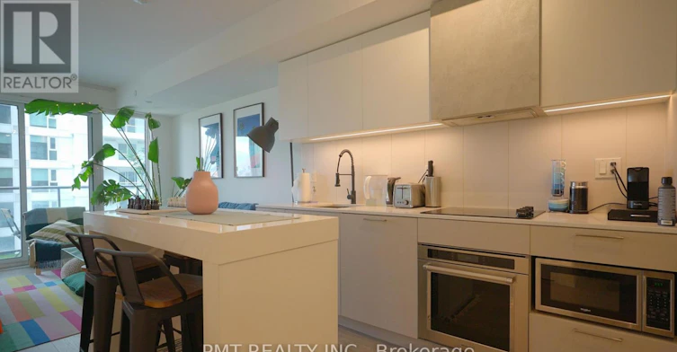 1521-19 Western Battery Road, Toronto, ON, M6K 3S4 - 6