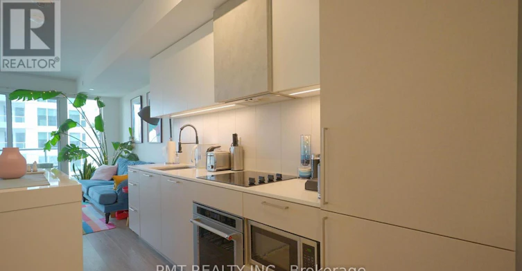 1521-19 Western Battery Road, Toronto, ON, M6K 3S4 - 5