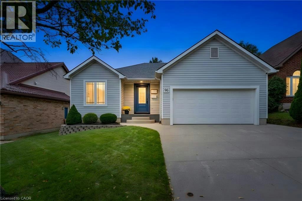 96 Endeavour Drive, Cambridge, ON, N3C 4C1