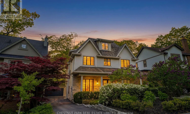 56 Pine Crescent