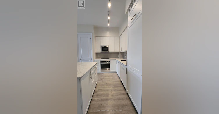 111-9085 Jane Street, Vaughan, ON, L4K 0L8 - 11