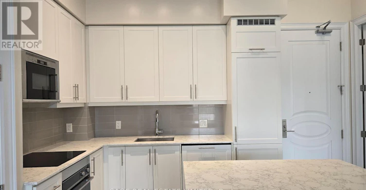 111-9085 Jane Street, Vaughan, ON, L4K 0L8 - 9