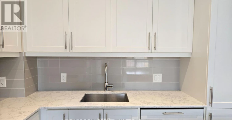 111-9085 Jane Street, Vaughan, ON, L4K 0L8 - 10