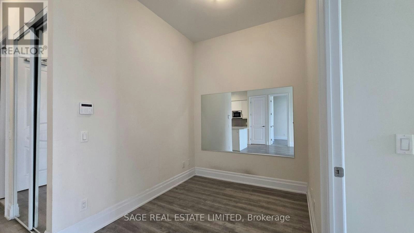 111-9085 Jane Street, Vaughan, ON, L4K 0L8 - 14