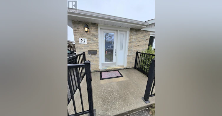 MAIN-27 Browning Trail, Barrie, ON, L4N 5A5 - 2