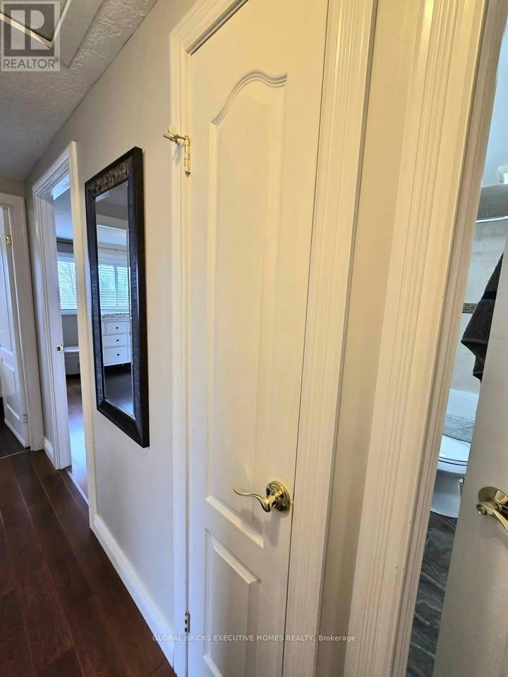 MAIN-27 Browning Trail, Barrie, ON, L4N 5A5 - 10