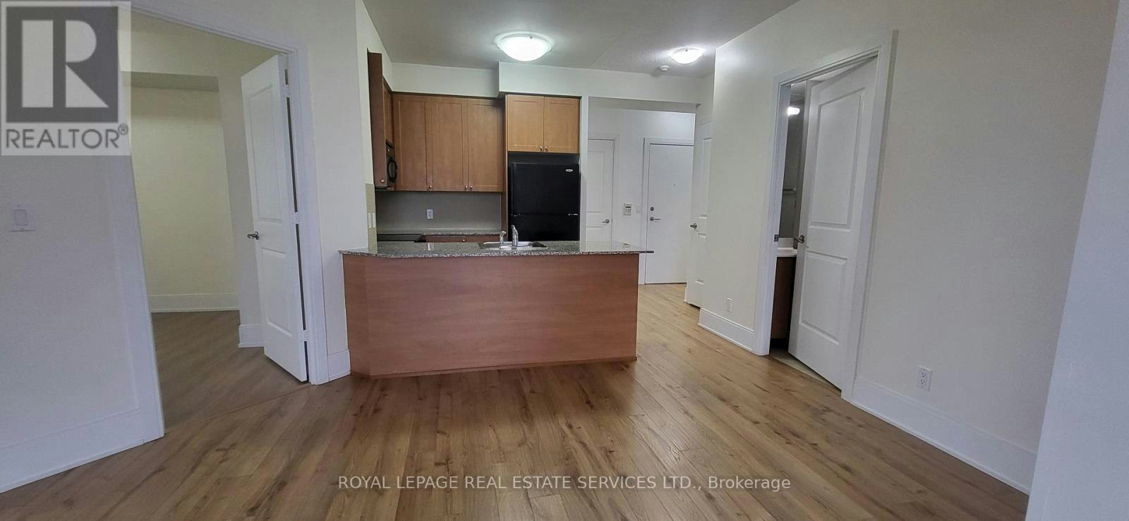 2109-330 Burnhamthorpe Road W, Mississauga, ON, L5B 0E1 - 3