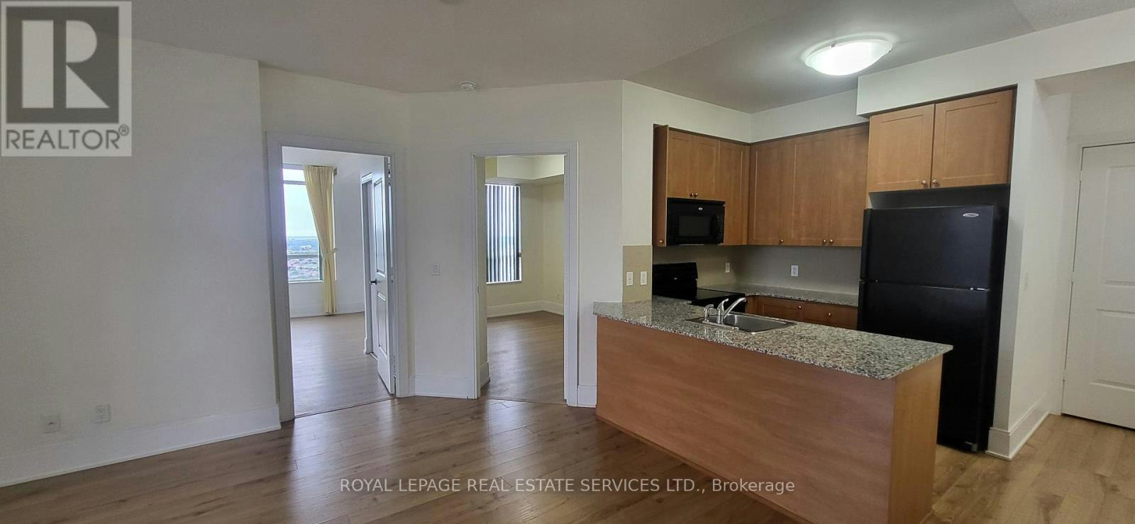2109-330 Burnhamthorpe Road W, Mississauga, ON, L5B 0E1