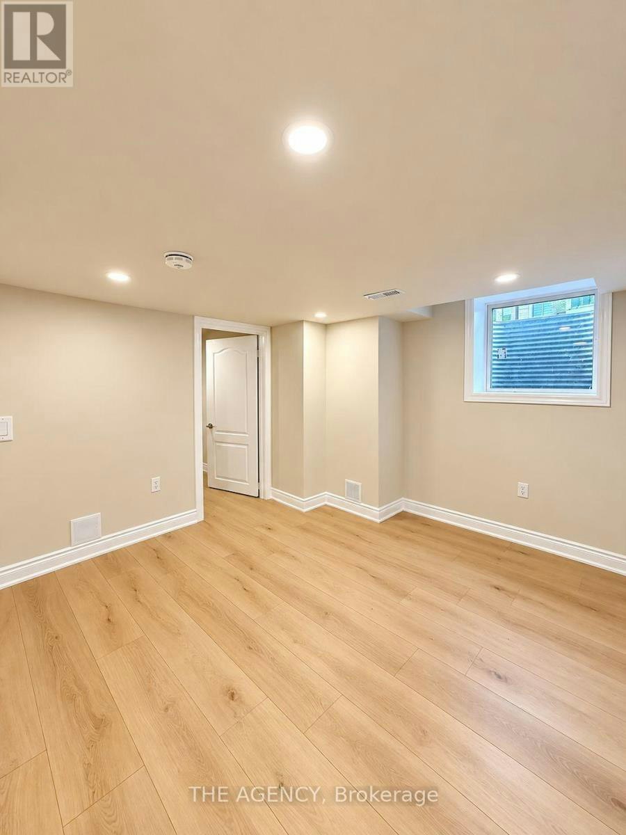 1250 Stirling Todd Terrace, Milton, ON, L9E 2E5 - 16