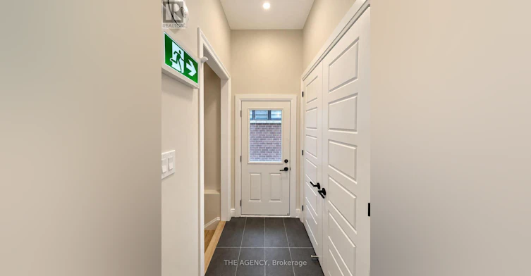 1250 Stirling Todd Terrace, Milton, ON, L9E 2E5 - 4
