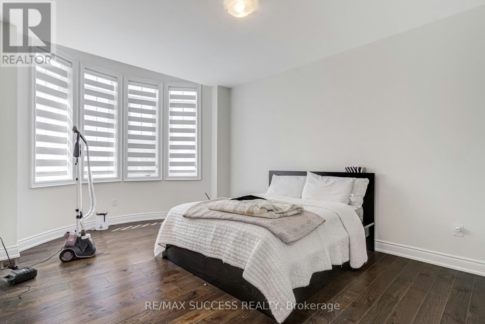 62 Threshing Mill Boulevard, Oakville, ON, L6H 7C5 - 31