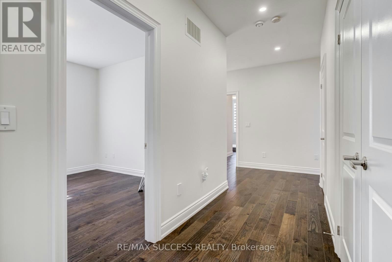 62 Threshing Mill Boulevard, Oakville, ON, L6H 7C5 - 30