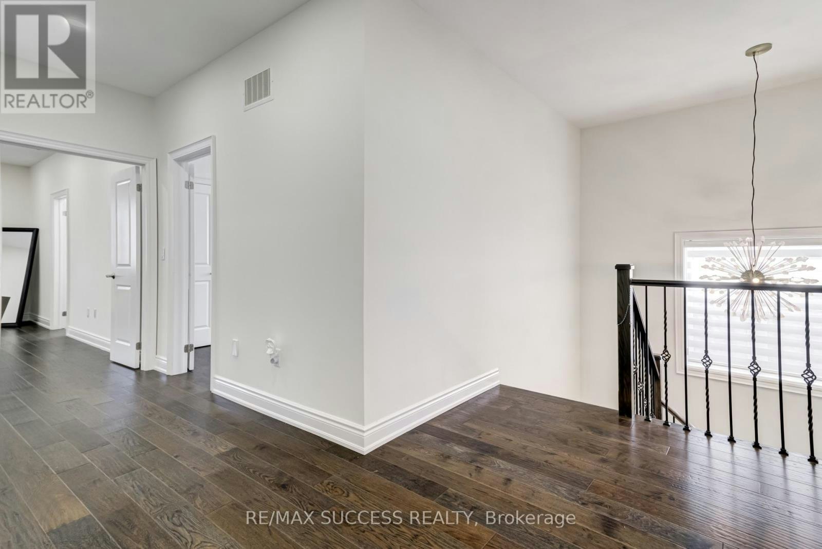 62 Threshing Mill Boulevard, Oakville, ON, L6H 7C5 - 24