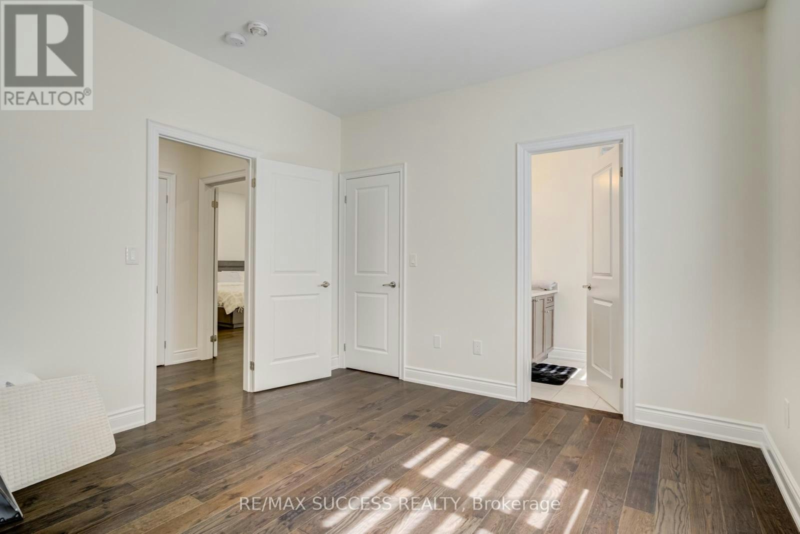 62 Threshing Mill Boulevard, Oakville, ON, L6H 7C5 - 37