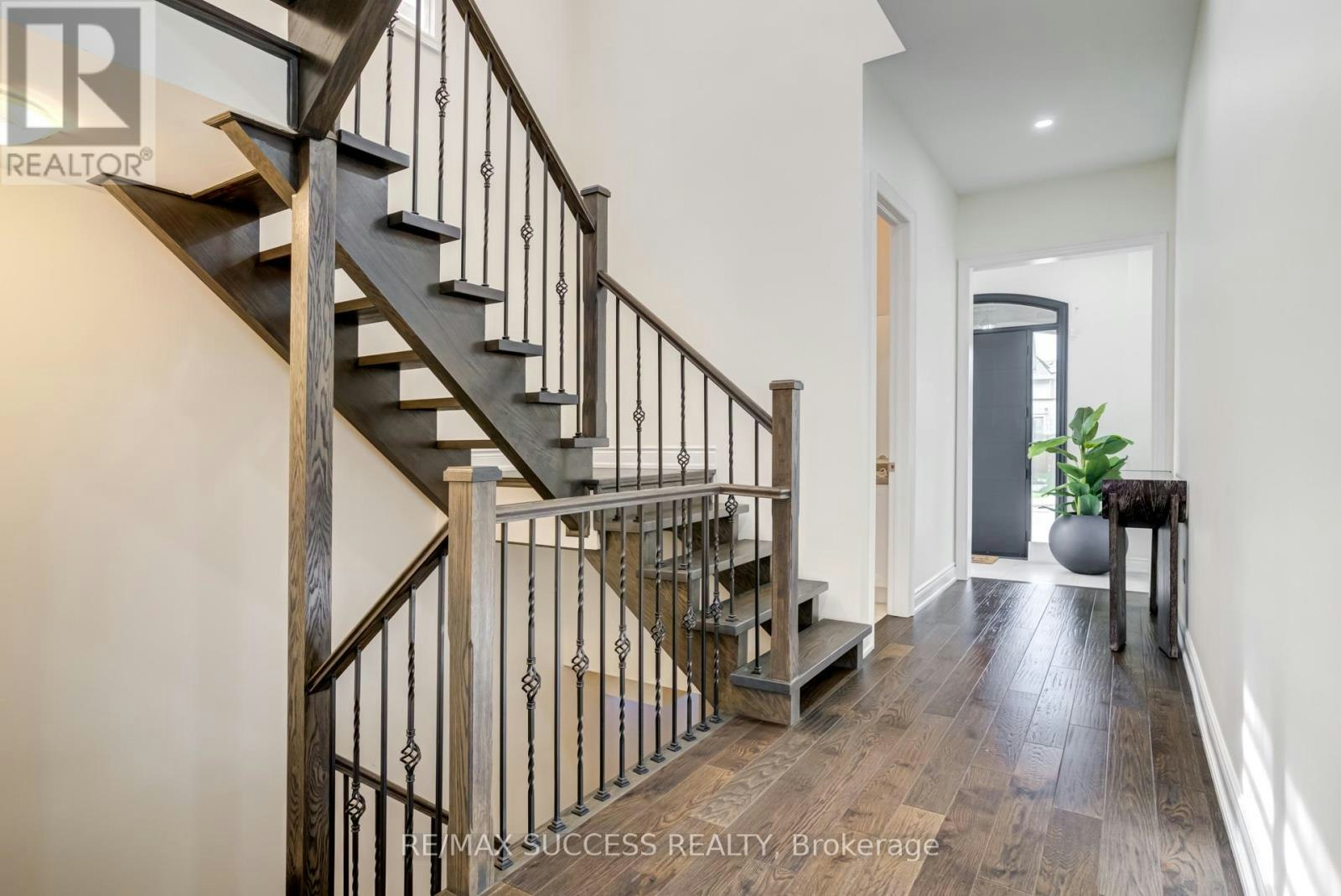 62 Threshing Mill Boulevard, Oakville, ON, L6H 7C5 - 7