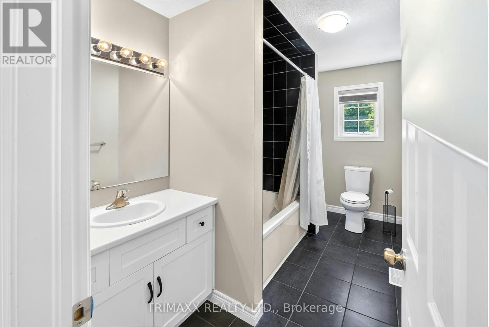 104 Tartan Avenue, Kitchener, ON, N2R 1R7 - 21
