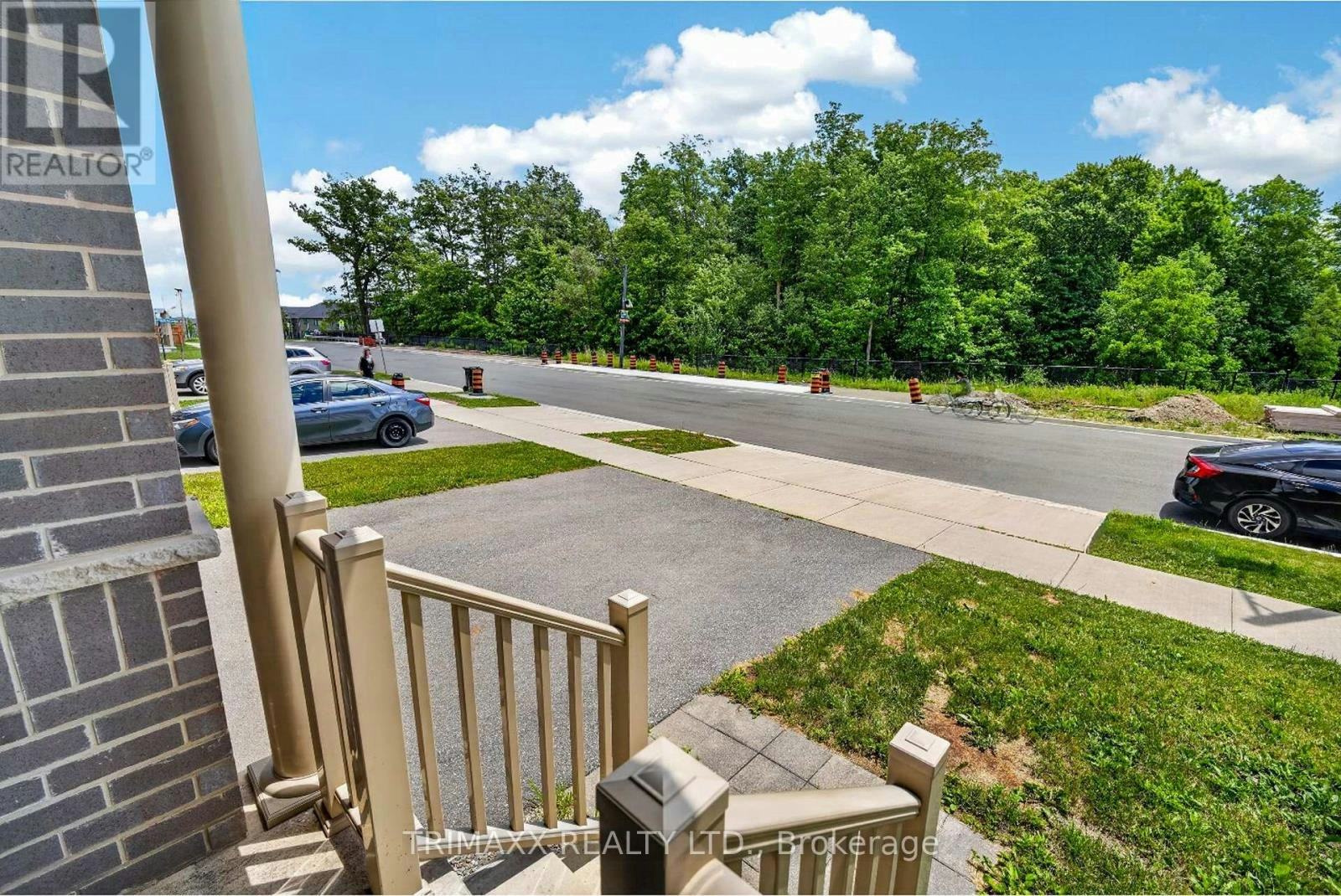 104 Tartan Avenue, Kitchener, ON, N2R 1R7 - 2