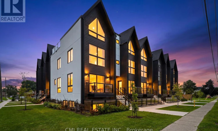 302-7277 Wilson Crescent