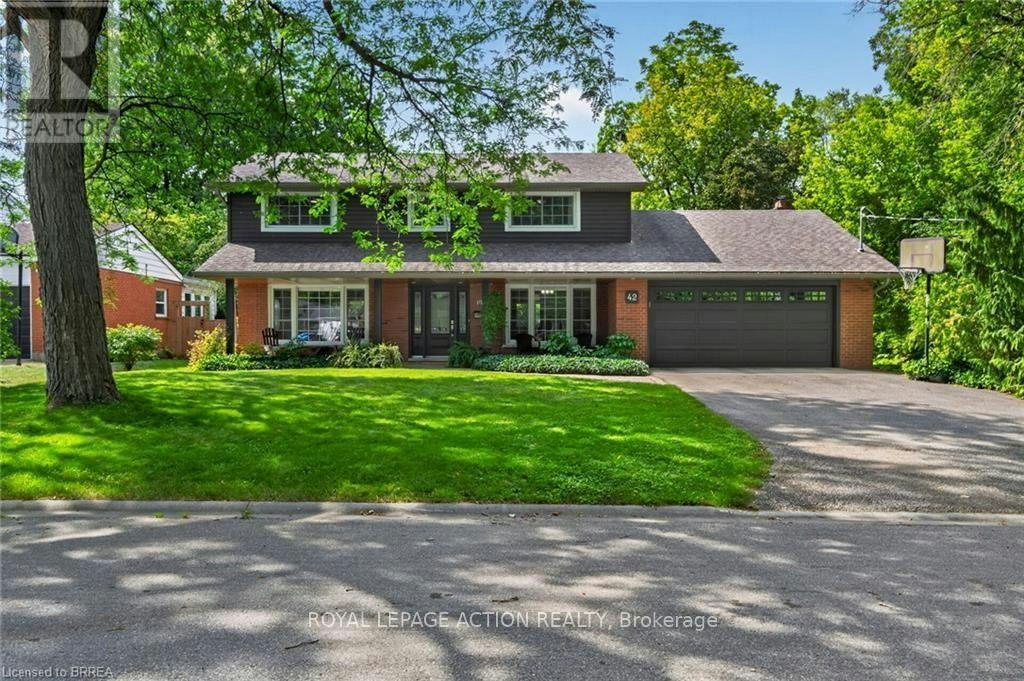 42 Robinson Avenue, Brantford, ON, N3S 6X5