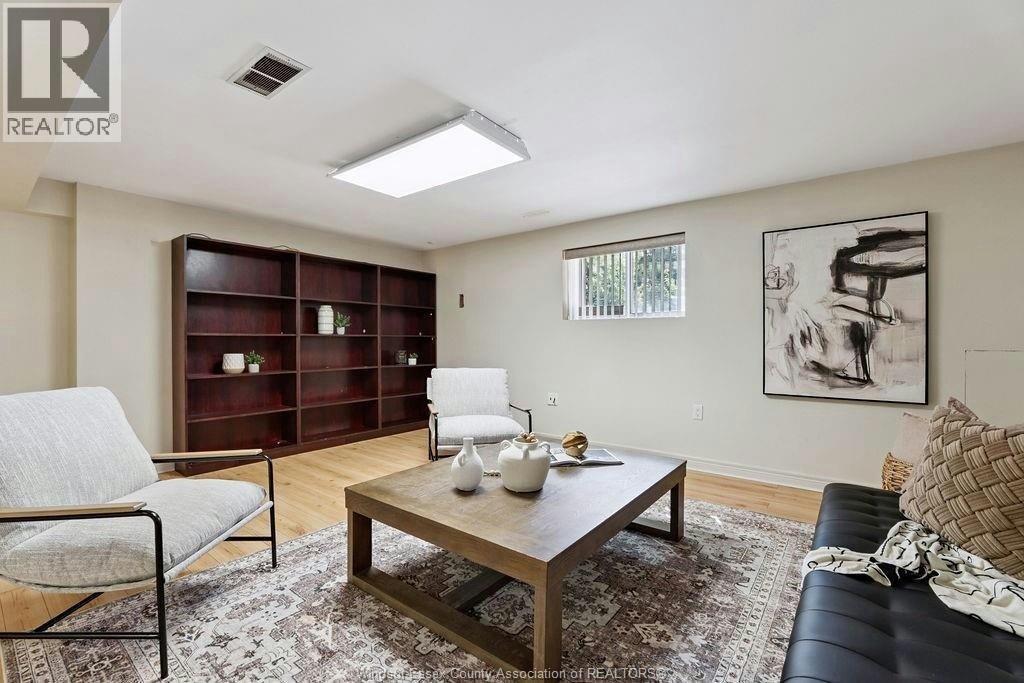 1544 Imperial Crescent, Windsor, ON, N9G 2T8 - 20