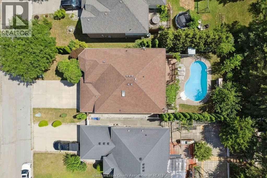 1544 Imperial Crescent, Windsor, ON, N9G 2T8 - 30