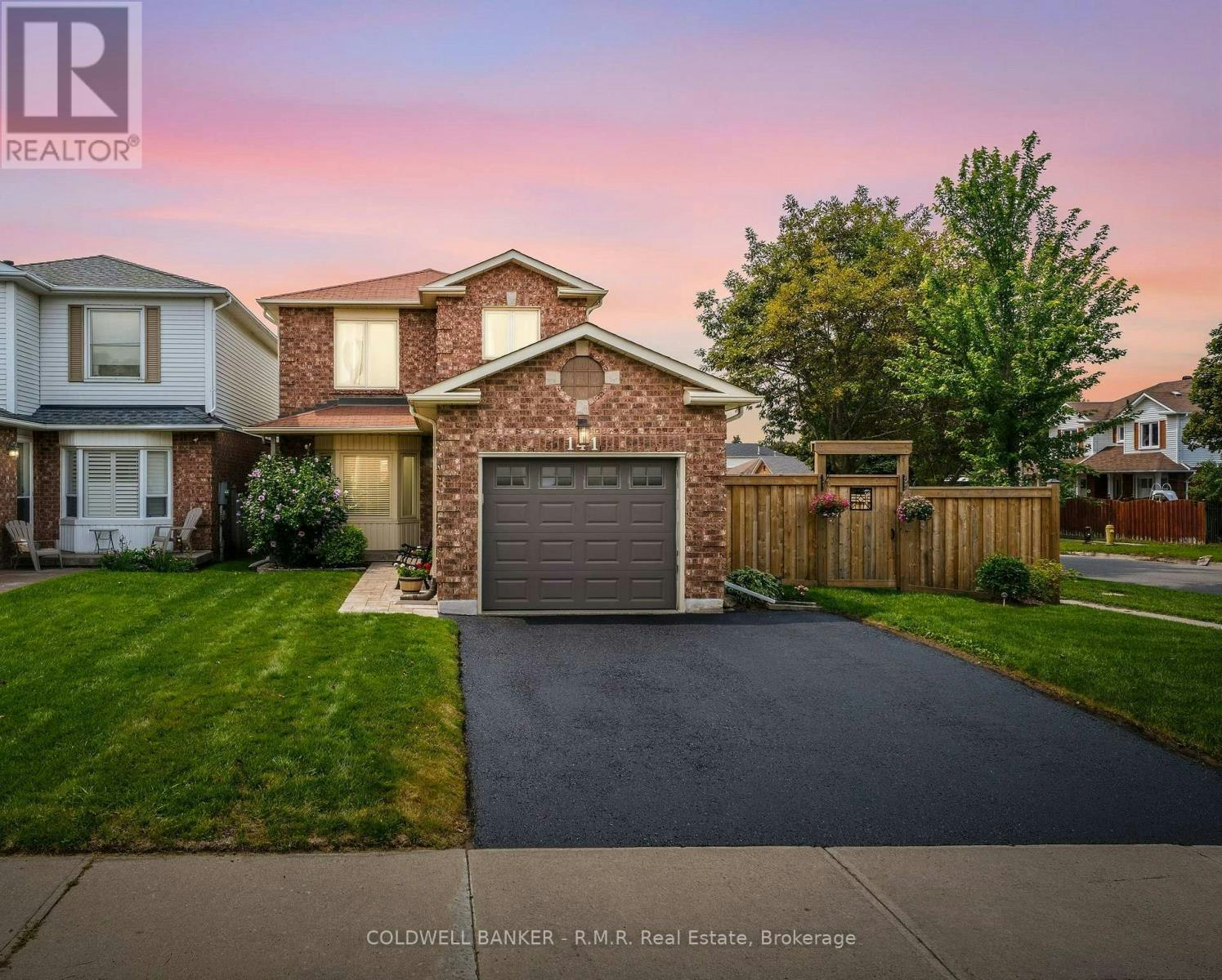 141 Poolton Crescent, Clarington, ON, L1E 2H6