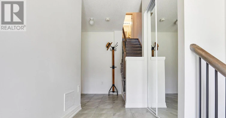 26 Clarington Boulevard, Clarington, ON, L1C 7E5 - 2