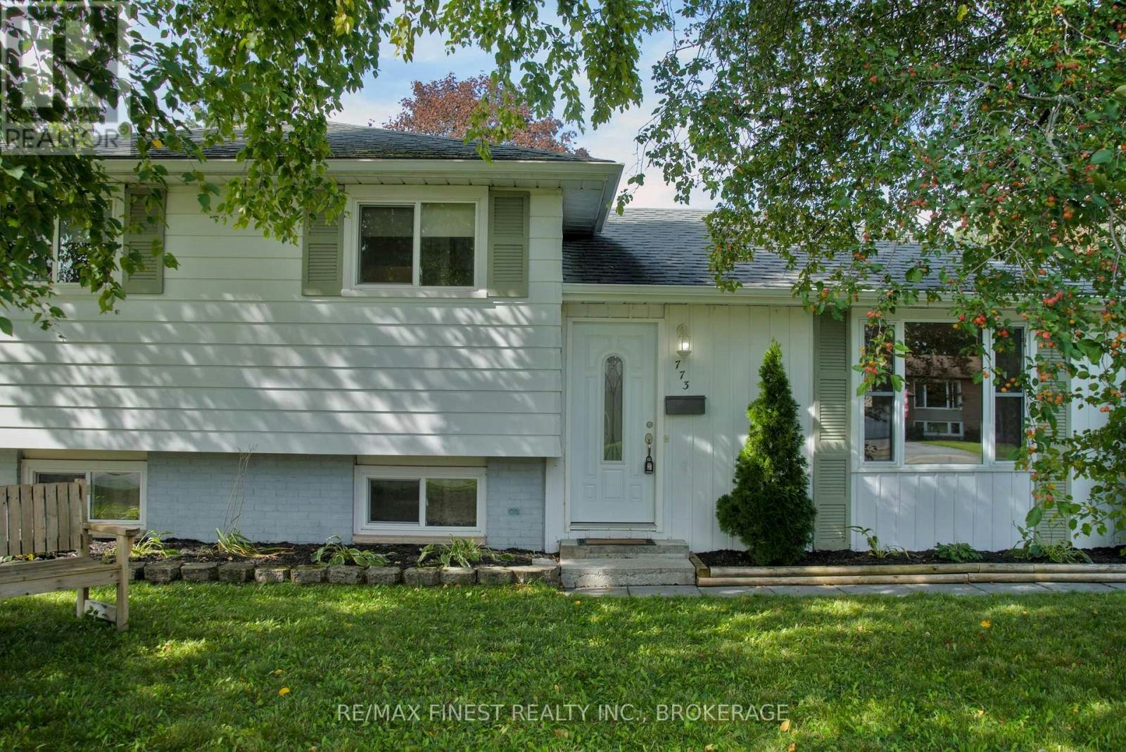 773 Clark Crescent, Kingston, ON, K7M 6E7