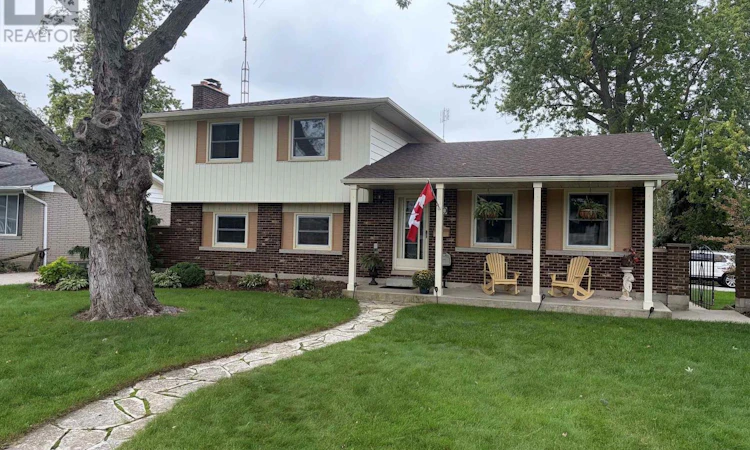 20 Cedarwoods Crescent