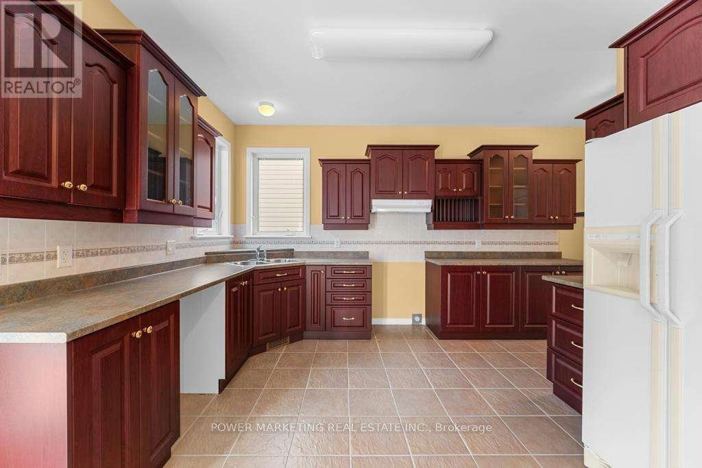 5 Tierney Drive, Ottawa, ON, K2J 4W2 - 11