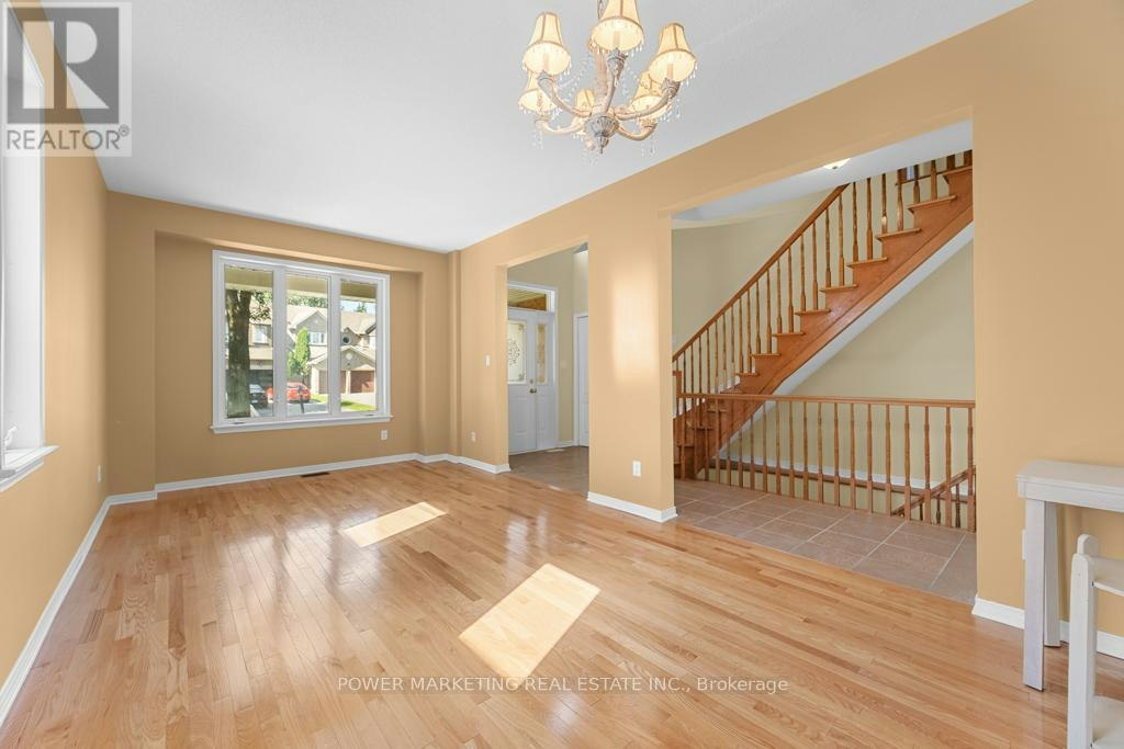 5 Tierney Drive, Ottawa, ON, K2J 4W2 - 9