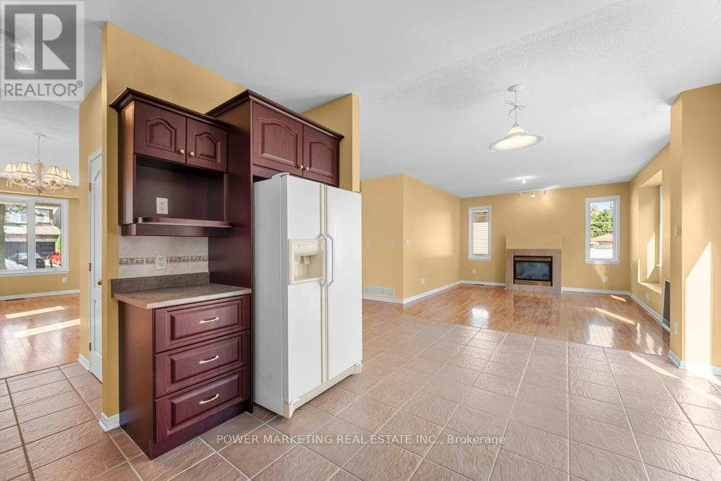 5 Tierney Drive, Ottawa, ON, K2J 4W2 - 13
