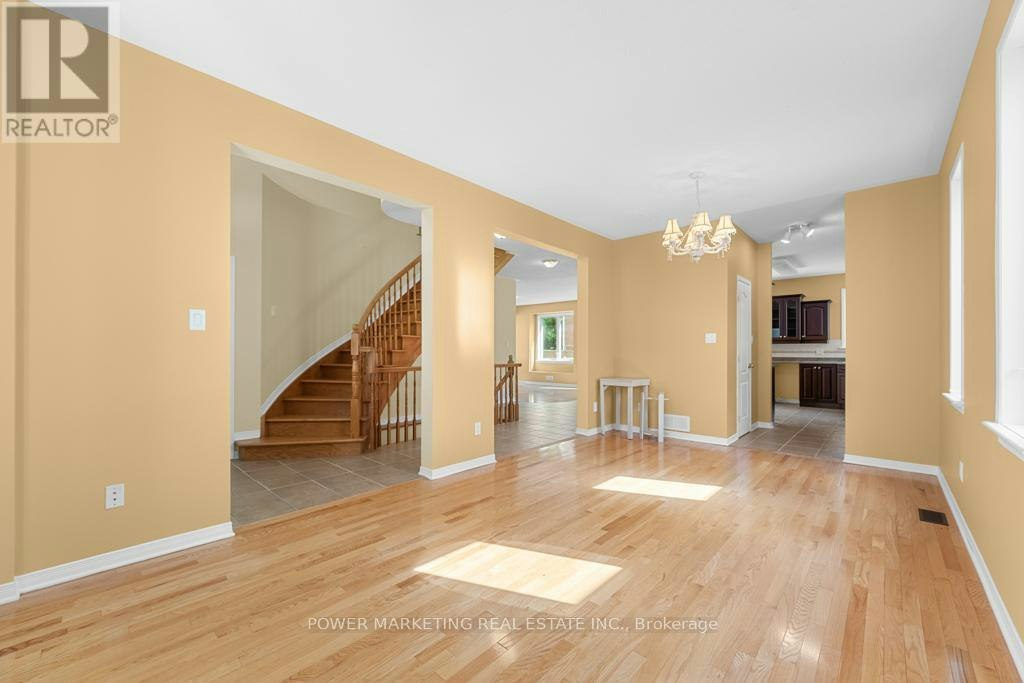 5 Tierney Drive, Ottawa, ON, K2J 4W2 - 8