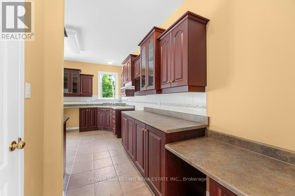 5 Tierney Drive, Ottawa, ON, K2J 4W2 - 10