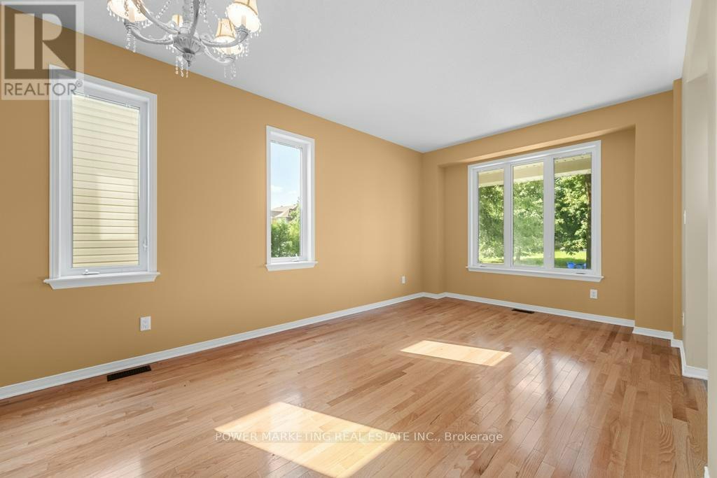 5 Tierney Drive, Ottawa, ON, K2J 4W2 - 7