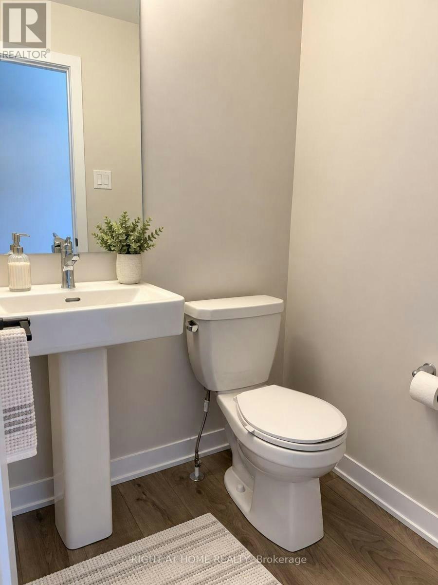 23 Sintaluta Walk, Ottawa, ON, K0A 2Z0 - 6