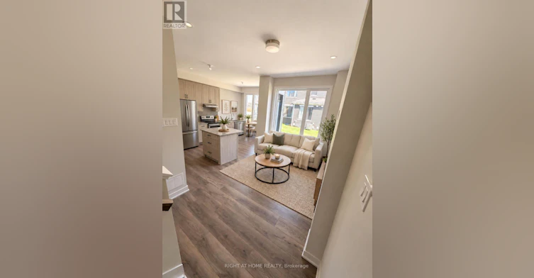 23 Sintaluta Walk, Ottawa, ON, K0A 2Z0 - 2